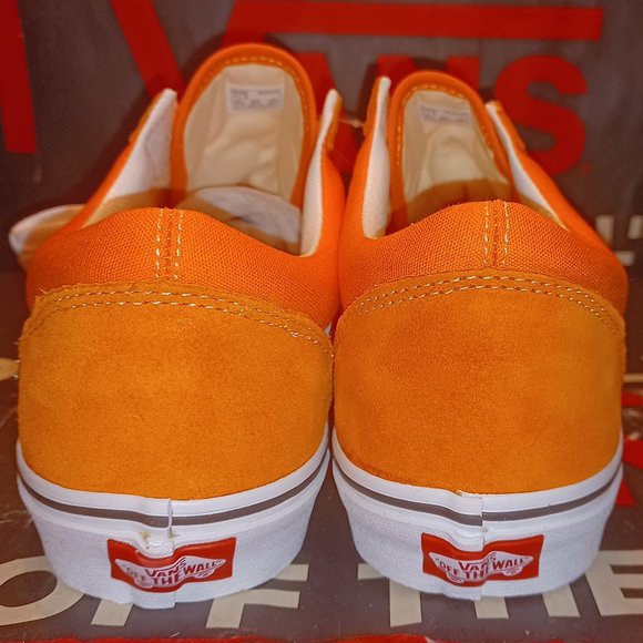 Vans Men's 9/Women's 10.5 Old Skool Orange Tiger/True White Suede VN0A5KRFAVM - Picture 9 of 12